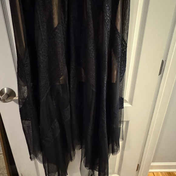 BCBG Andi Lace Dress in black - Picture 5 of 11